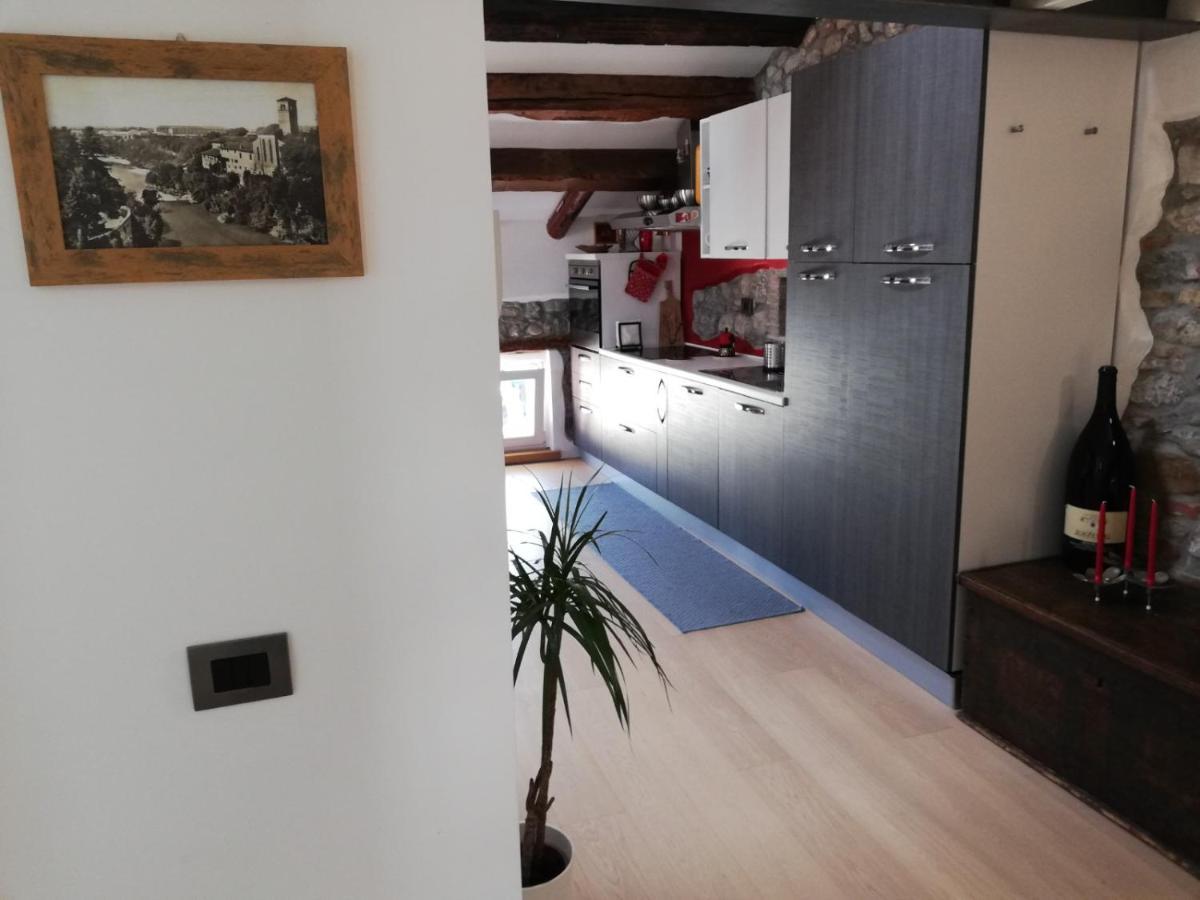 Loft In Piazza Con Soppalco Appartement Cividale del Friuli Buitenkant foto