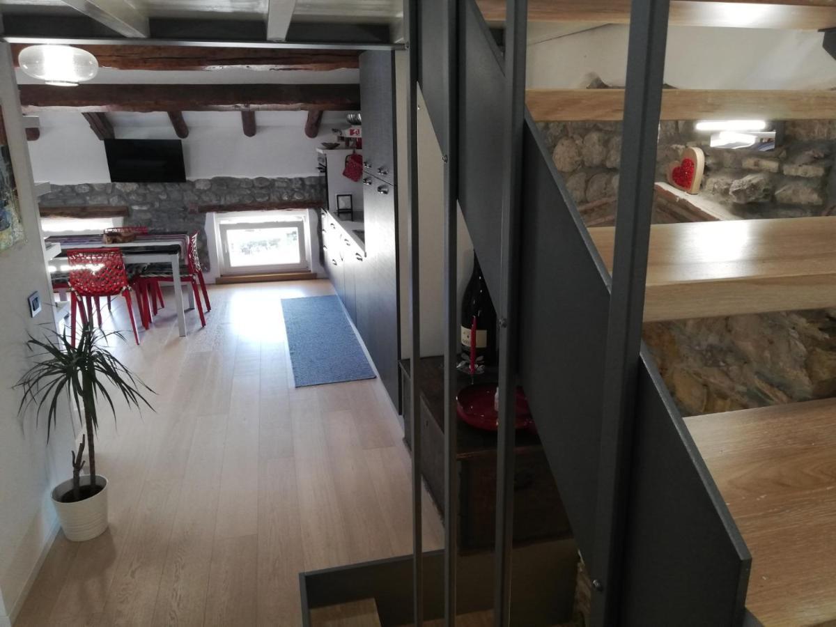 Loft In Piazza Con Soppalco Appartement Cividale del Friuli Buitenkant foto